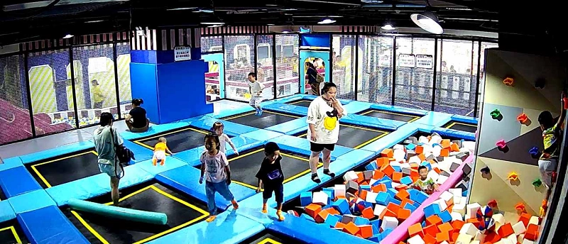 trampoline park4 案例图3 - FEI FAN