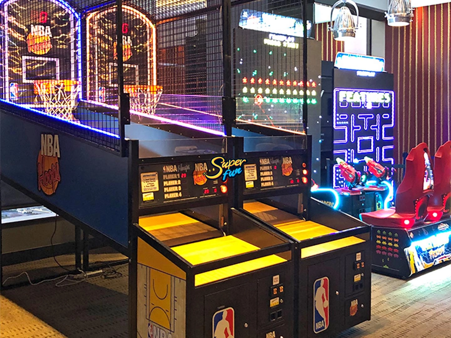 Basketball-Arcade-Machine - Superfun Basketball Arcade Machine - Superfun