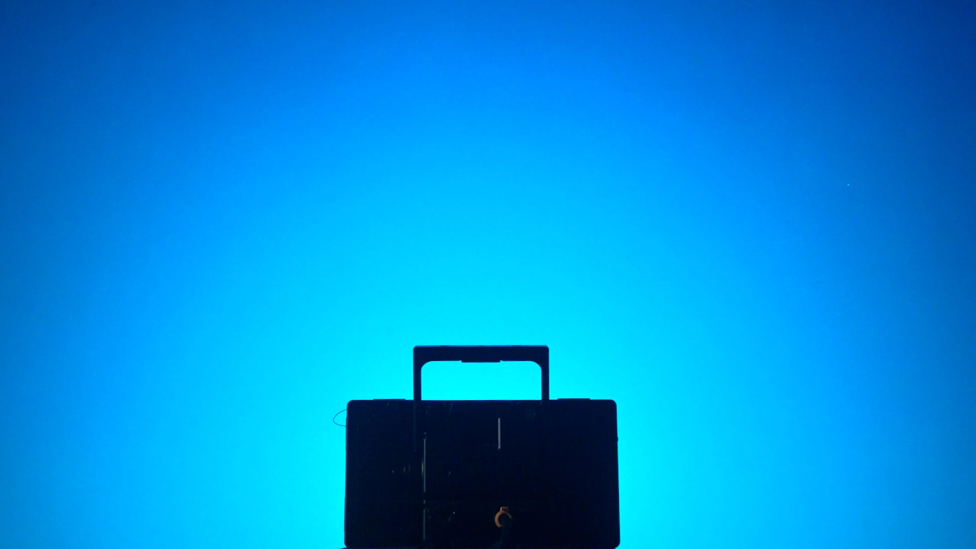 C1602_1.00_00_08_39.Still009