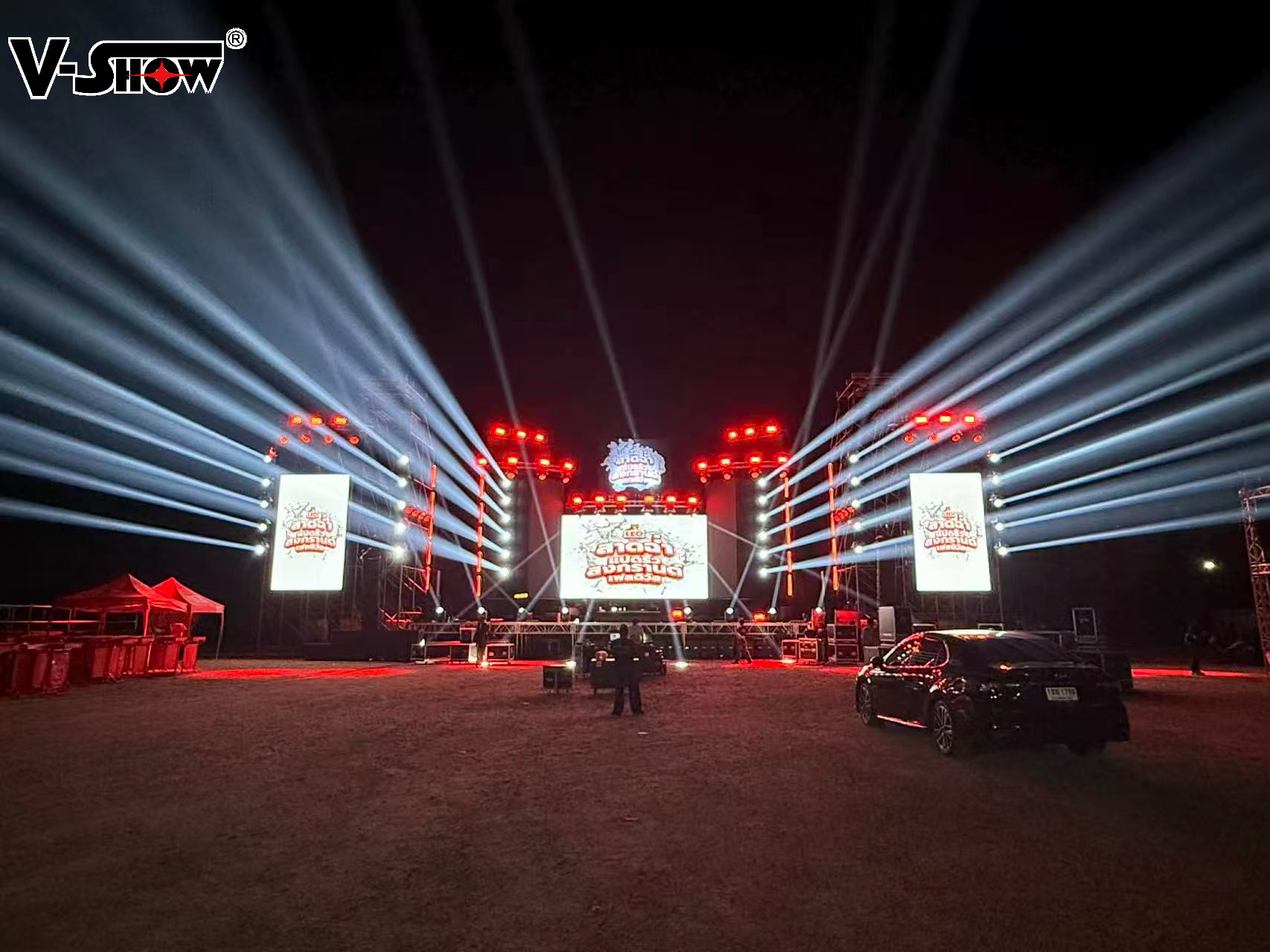 Moving head light effect