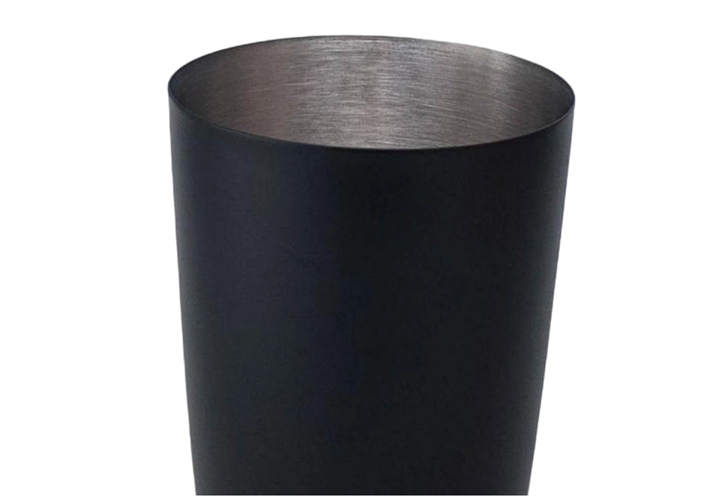 700ml Black & Gold Unique Cocktail Shakers 6