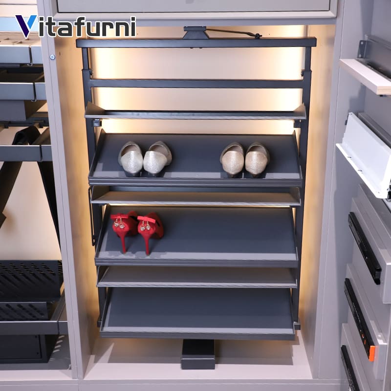 360 Degree Swivel Shoe Tower
