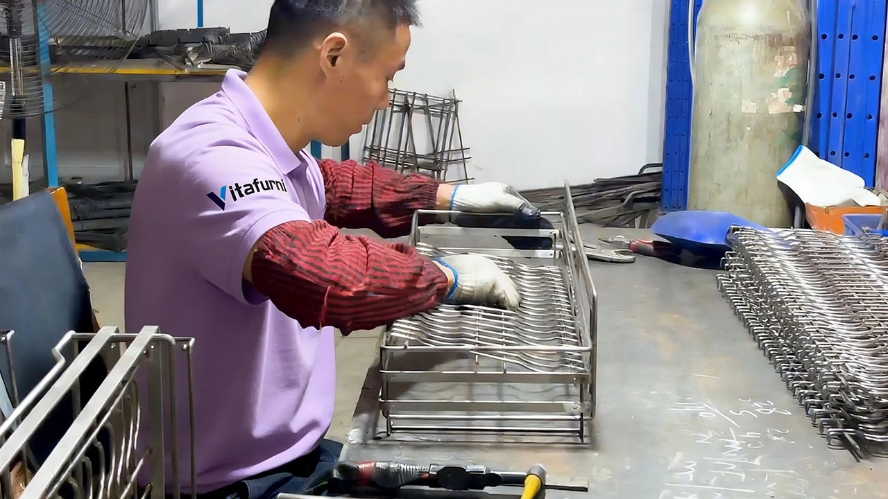 Manufacturing & Processing (2) - Vitafurni