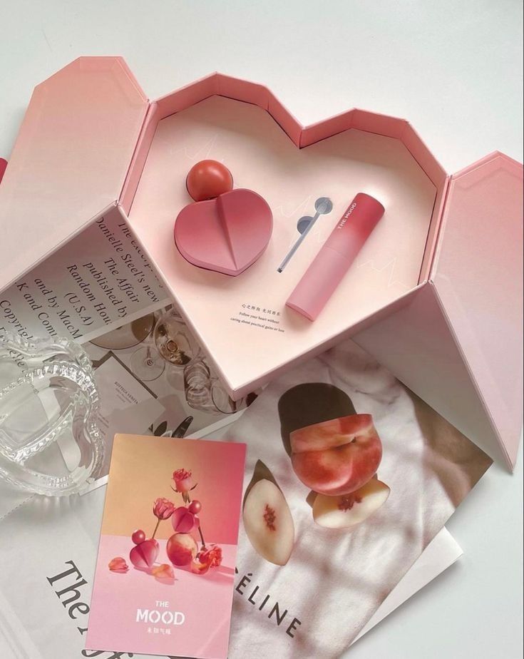 cosmetic packaging design