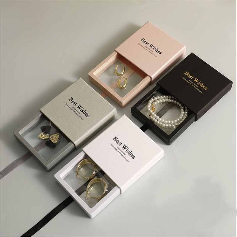 custom jewelry packaging