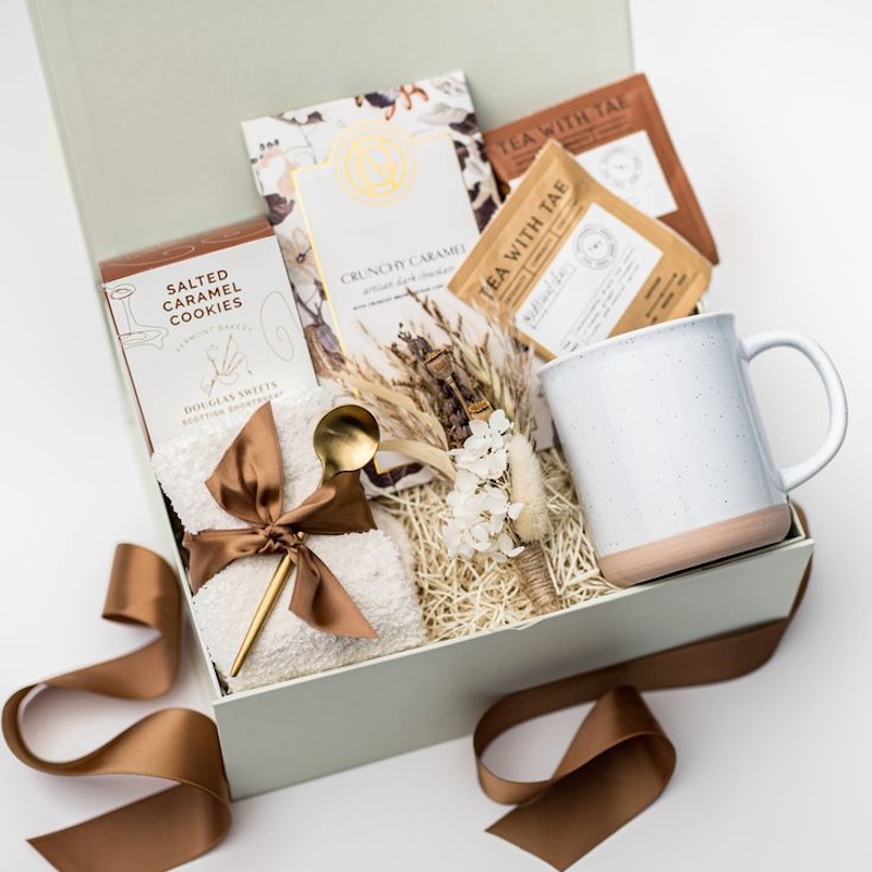 custom luxury gift boxes