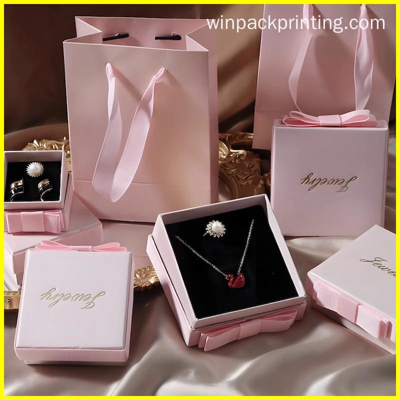 custom paper jewelry boxes