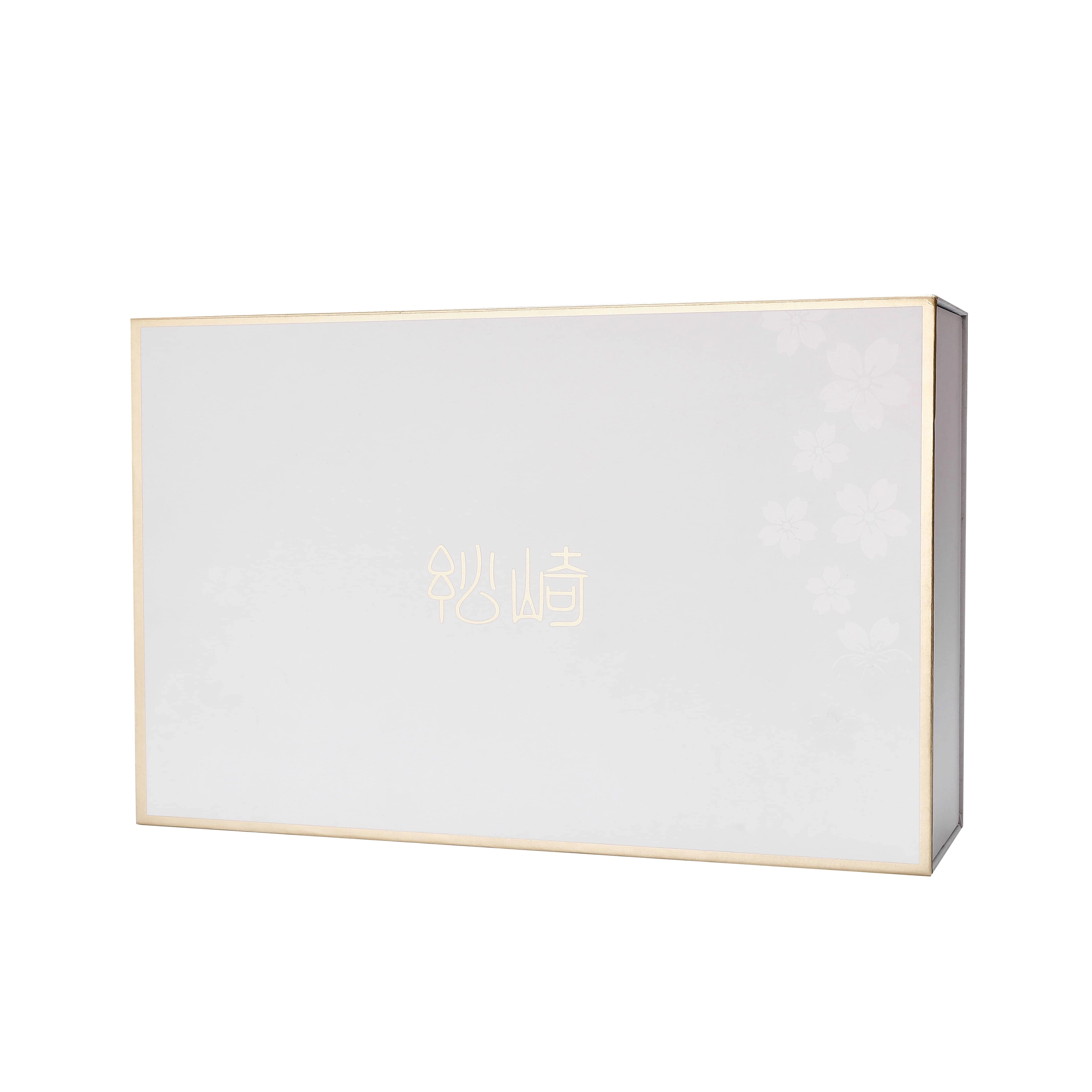 custom present boxes