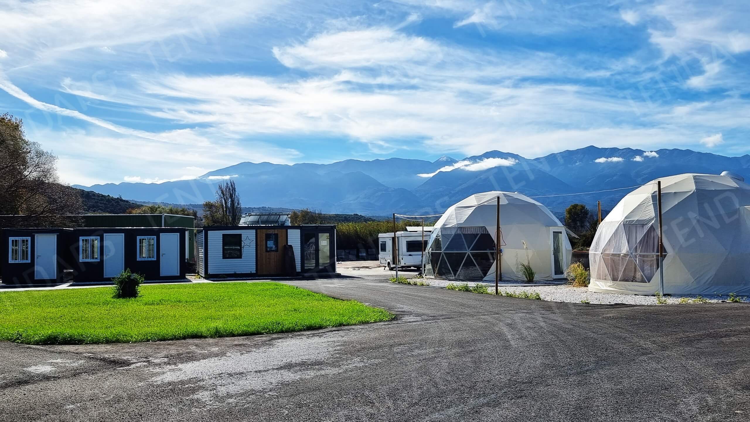 banner-glamping dome