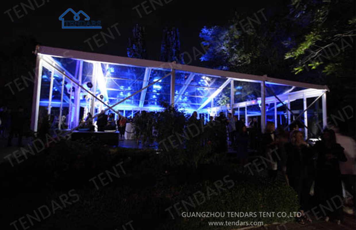 tenda transparente