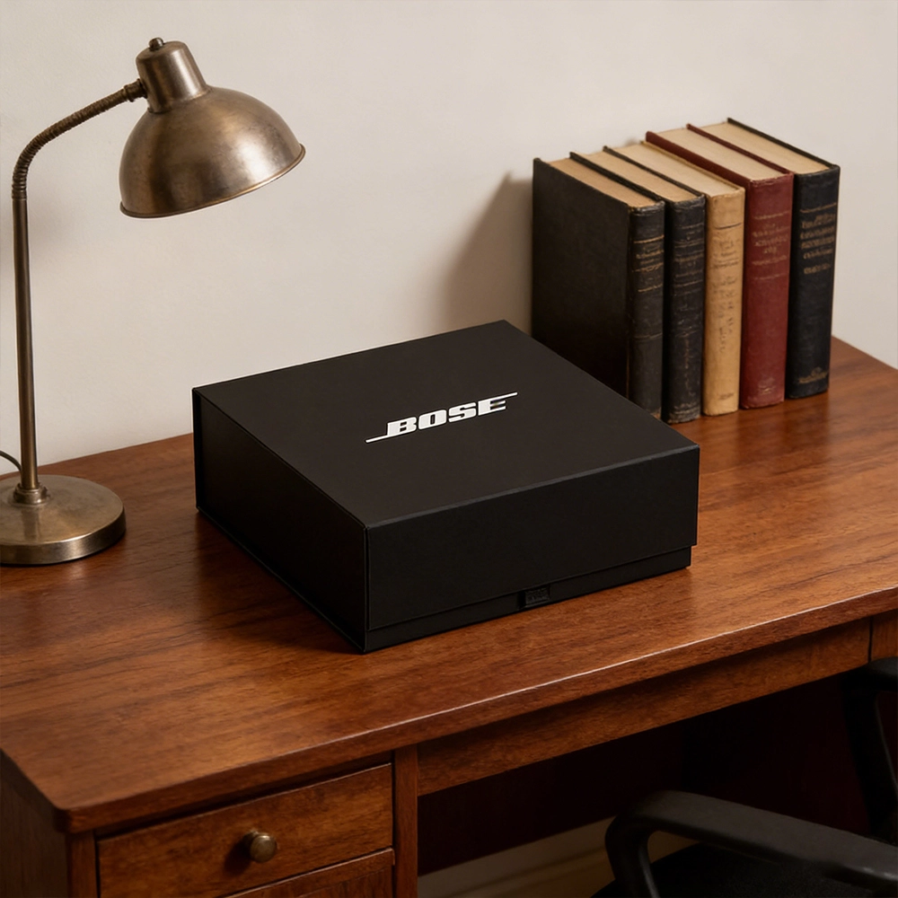 High-end black magnetic-lid cardboard gift box - QianXun