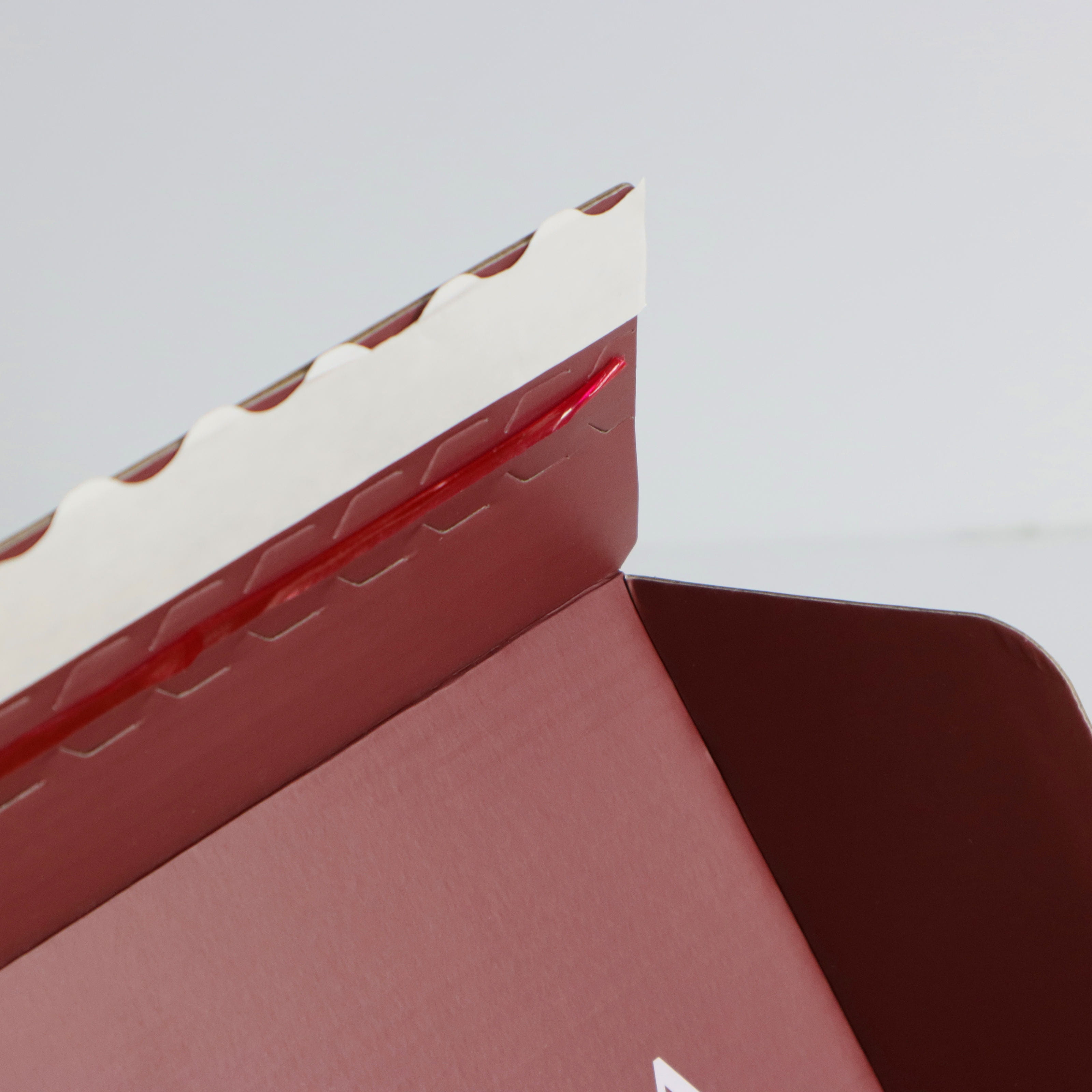 Branded shipping box for skincare product packaging