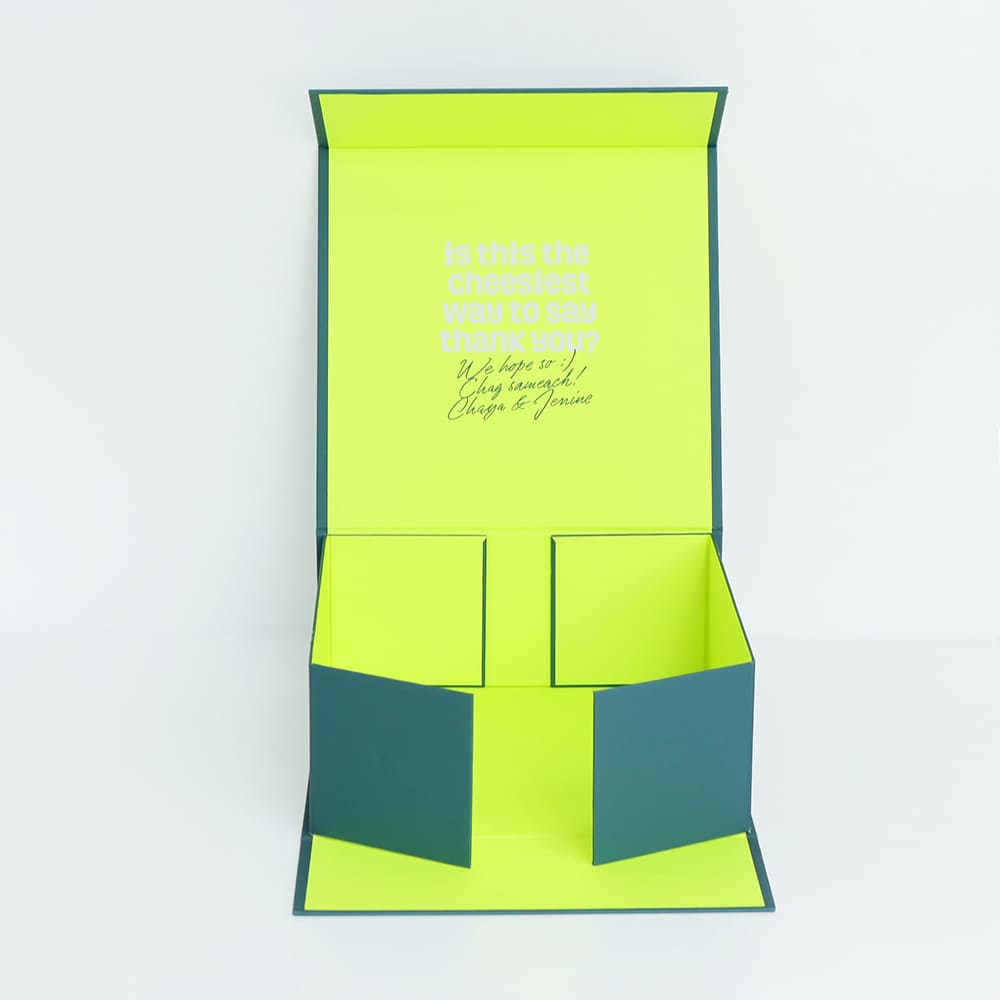 A Foldable Gift Box (5)