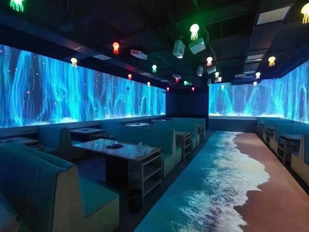 immersive projection for restaurant.png