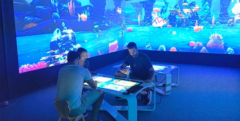 Interactive painting games
