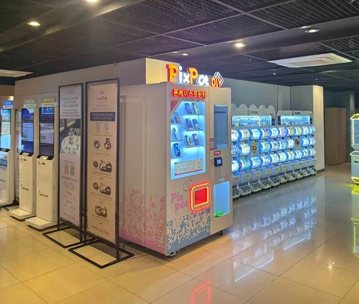 Entertainment centers - KeMore