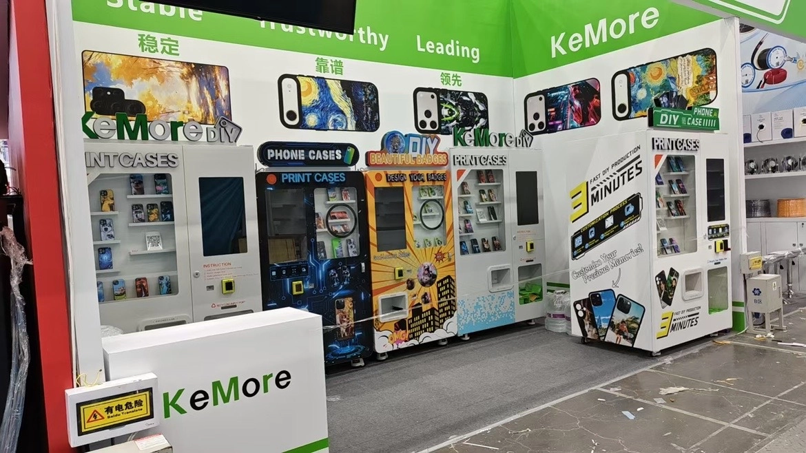 KeMore smart vending machines displayed at Canton Fair exhibition - KeMore
