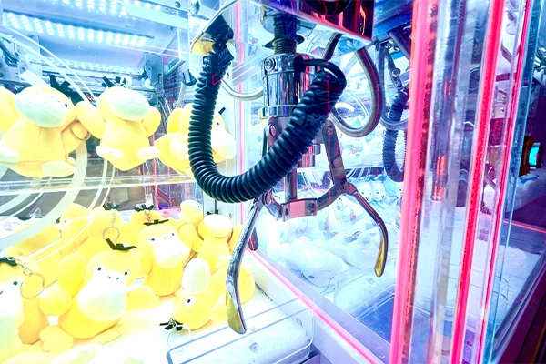 Claw machine