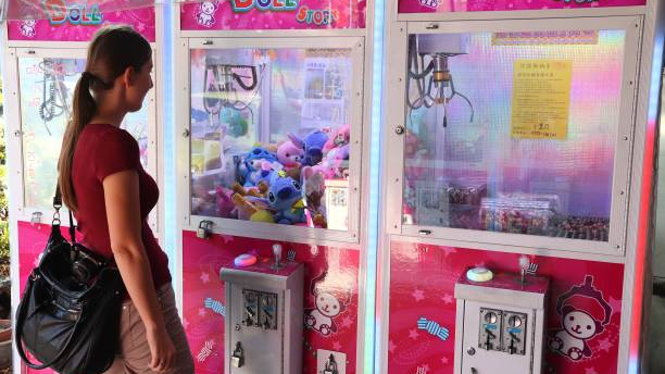 The prize cube claw machine enhances the gaming experience by offering a variety of collectible prizes, attracting players looking for something unique and rewarding.