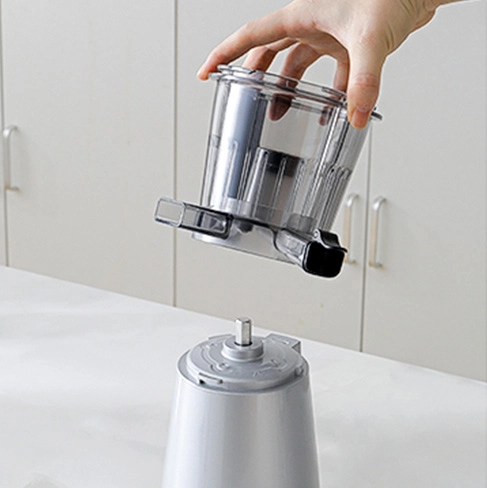 Squeeze cup gently down
Mounting to the main unit