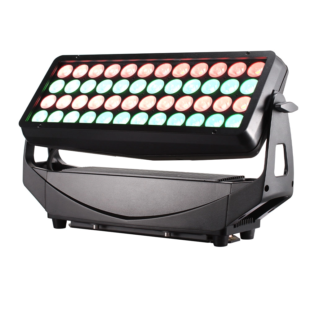 48x20W RGBW 4in1 IP65 Wall Wash 8 Segments with red and green LEDs - Colorful Light