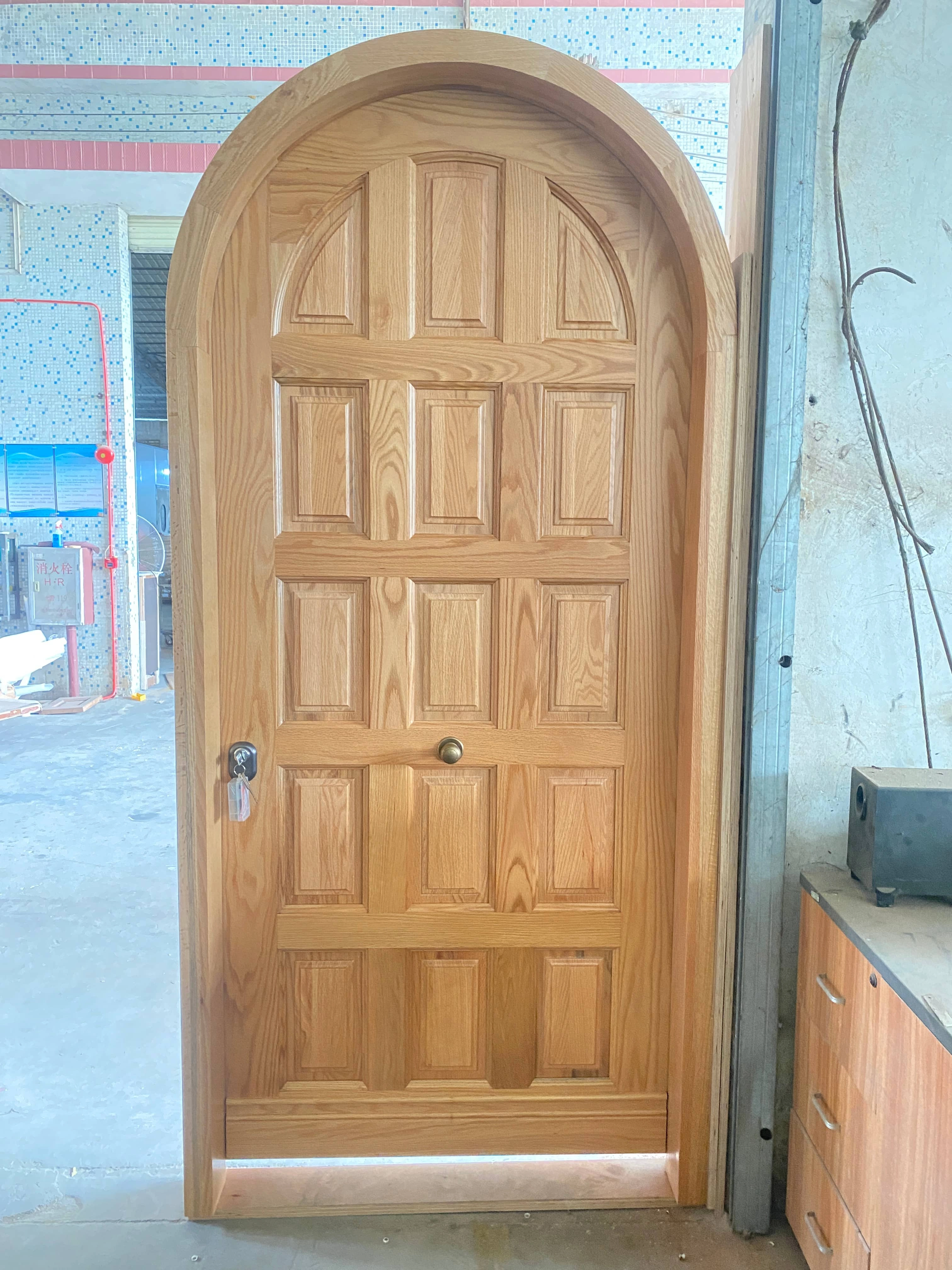 red-oak-wood-door 8698dcd0f93bb9061dedf0362c192d7(1)