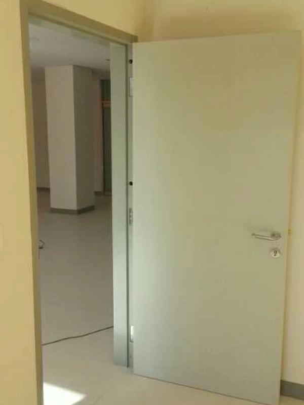 Portes des chambres de consultation externe Portes des chambres ambulatoires