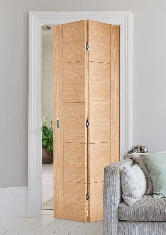 Bi-Fold door
