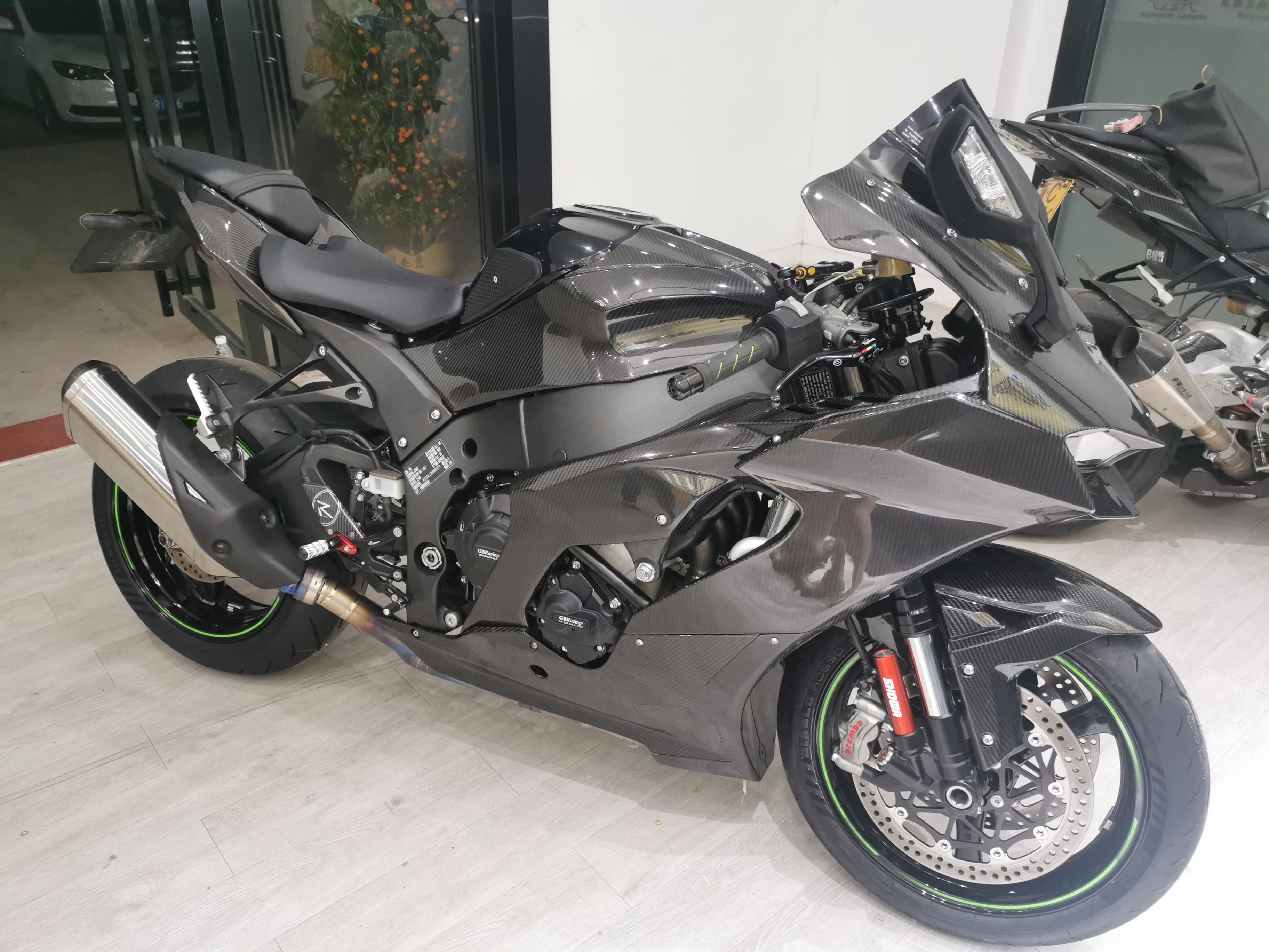 Kawasaki ZX10R Carbon Fiber Bodykits-1