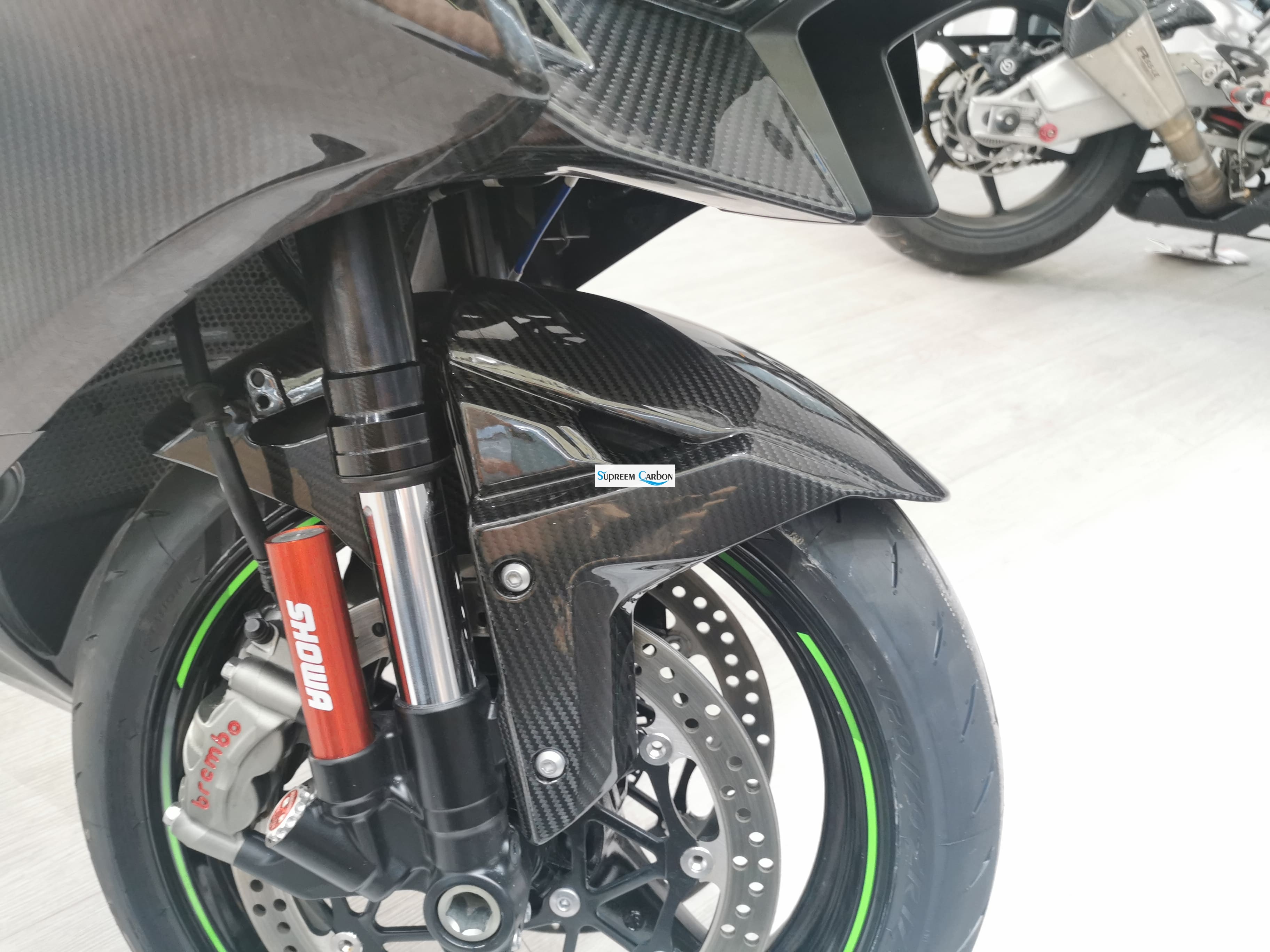 Kawasaki ZX10R Carbon Fiber Front Fender