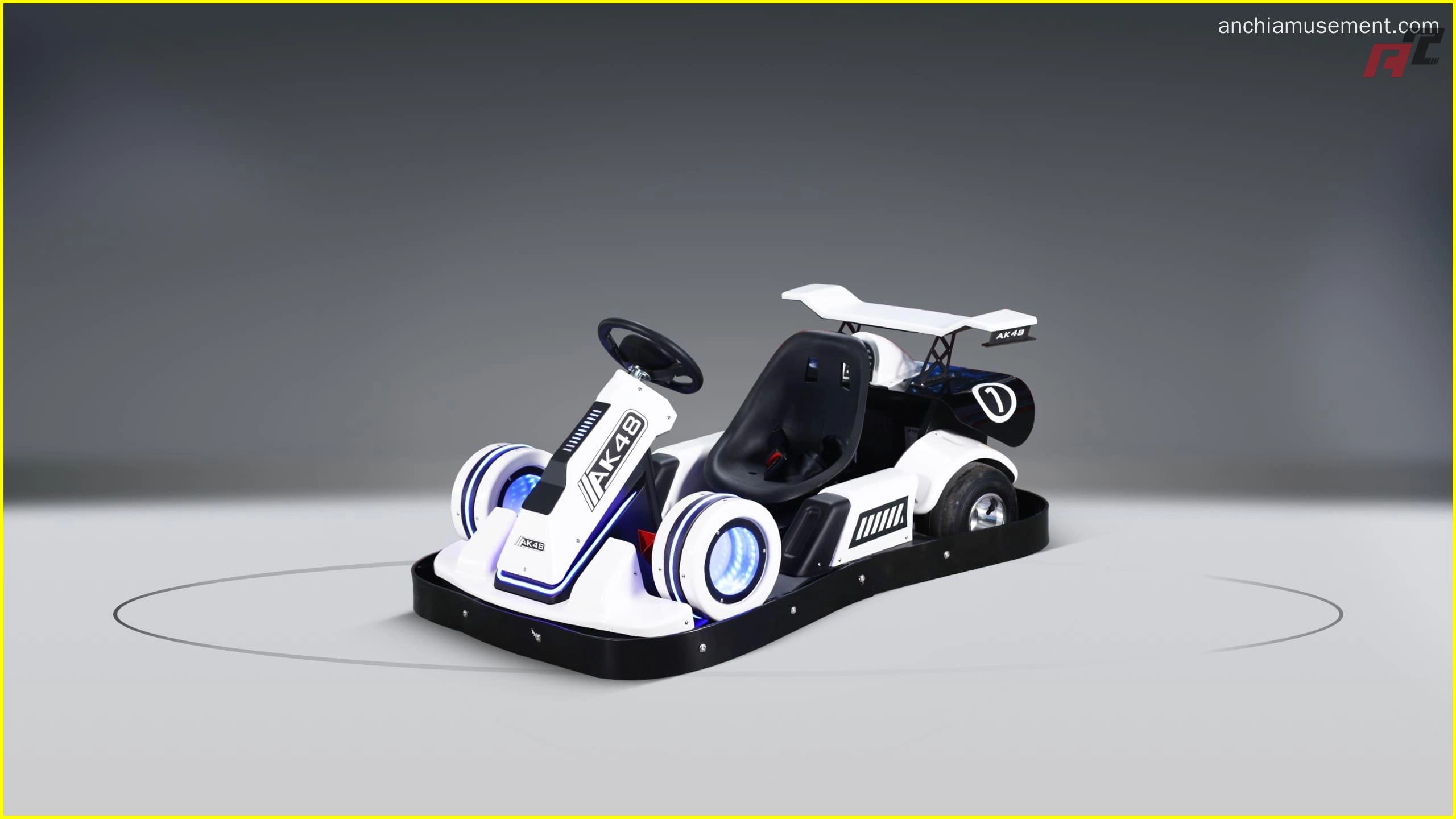 Kart eléctrico para niños AK-48, color blanco Kart eléctrico para niños AK 48, color blanco