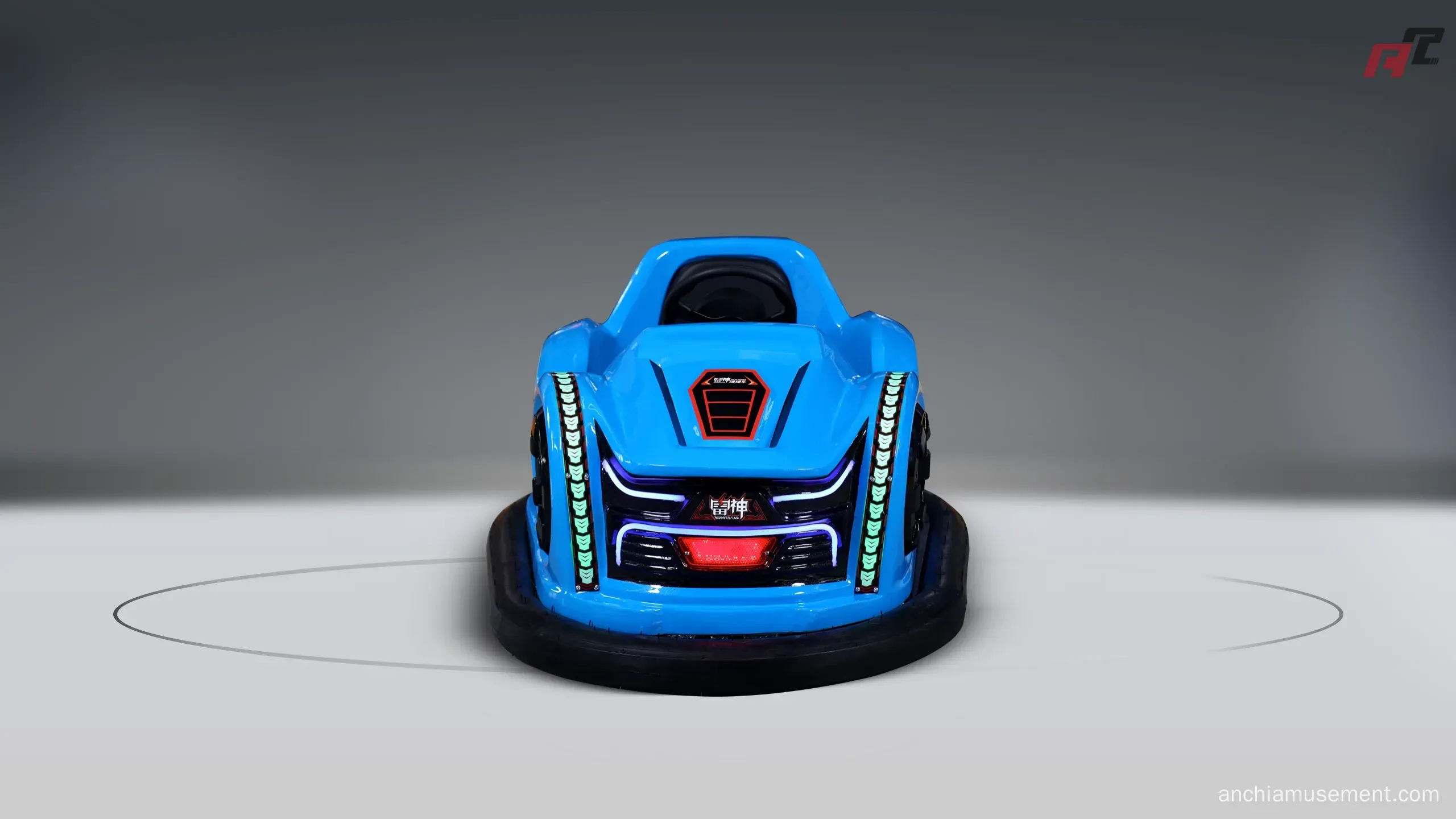 Coche de choque, nave de guerra galáctica, batalla láser, fábrica china, fondo azul Coche de choque Galaxy Warship Laser Battle de fábrica china con parte trasera azul