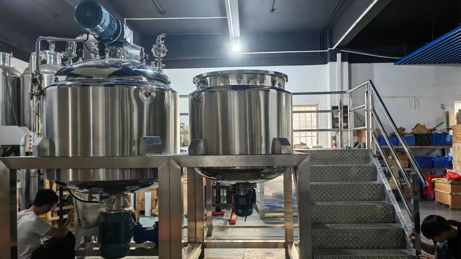 A pharma client reorders a mixer, refers others; a cosmetics company orders an emulsifier, securing long-term partnership. - FULUKE