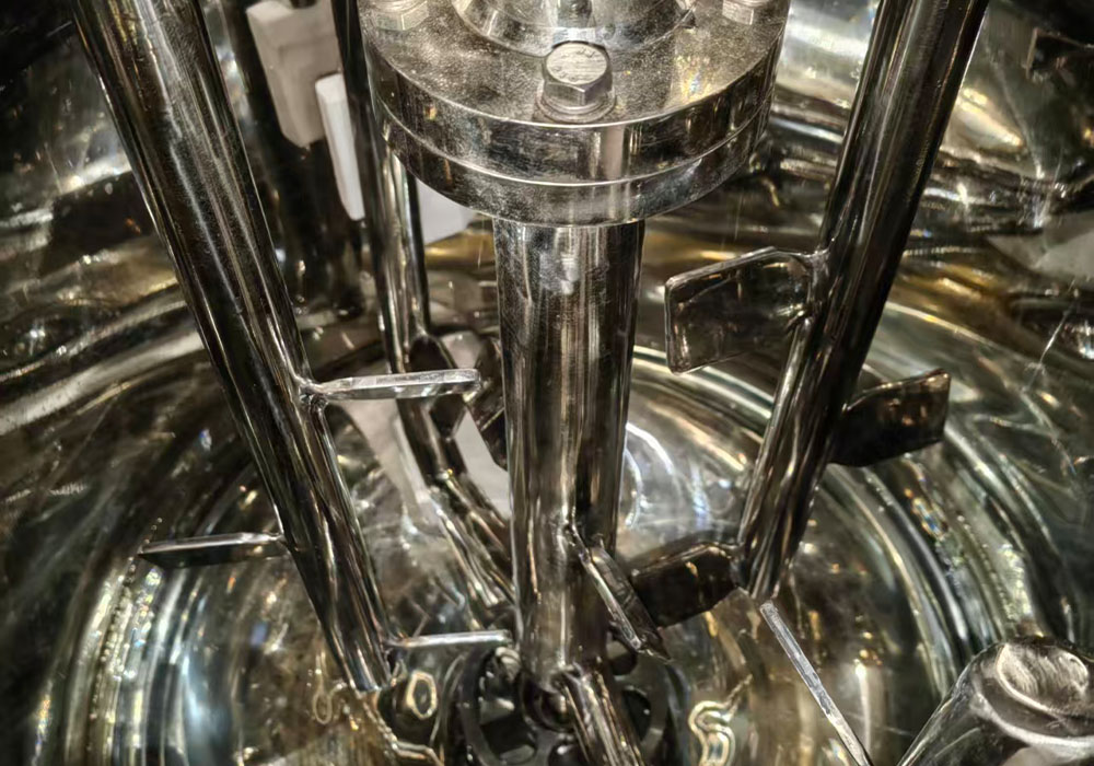 An Australian cosmetics company chose our full production set, establishing strong collaboration.-02