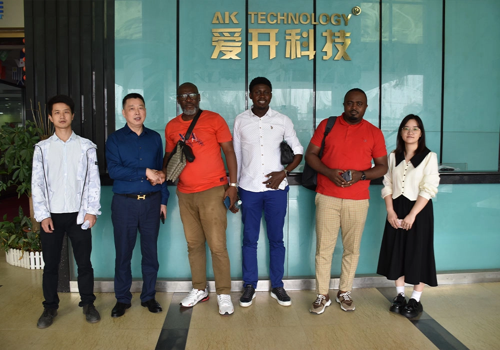 Cameroonian clients - FULUKE