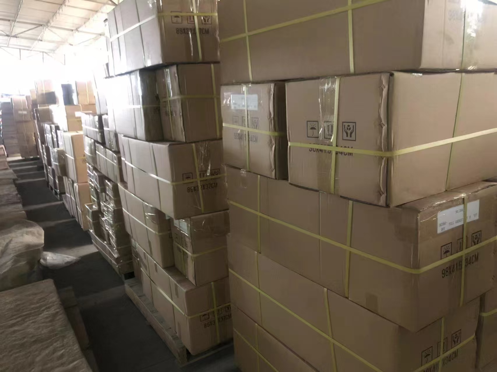 傅大汽配产品包装1 傅大汽配产品包装1