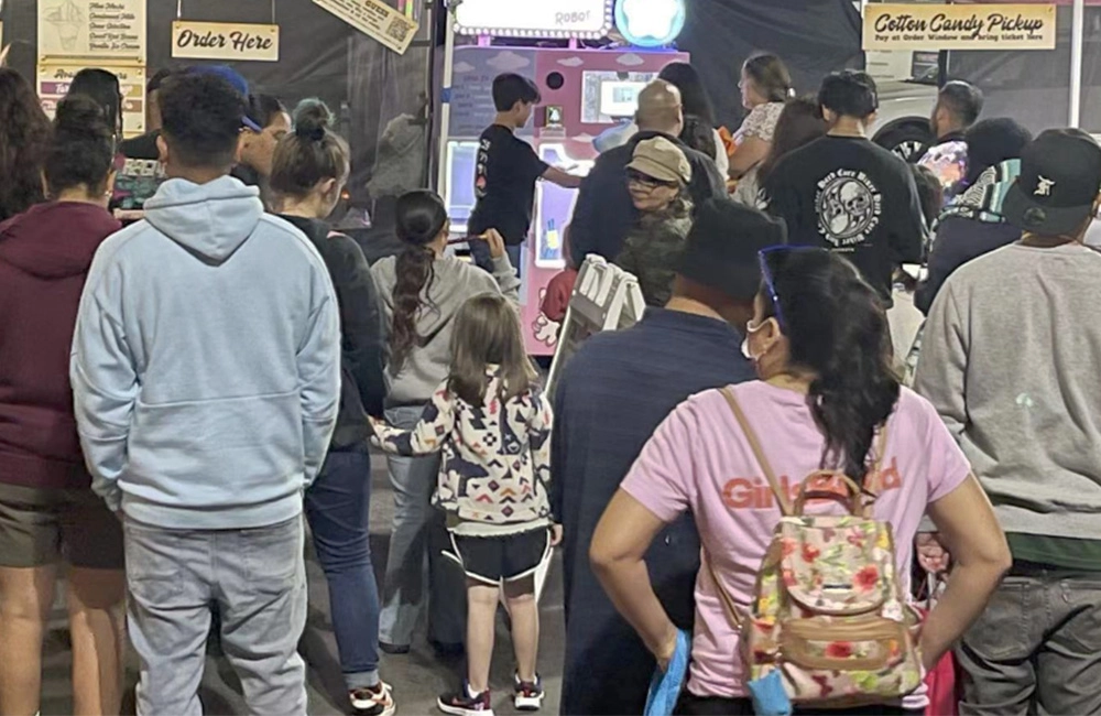 customized coin operated ice cream vending machine