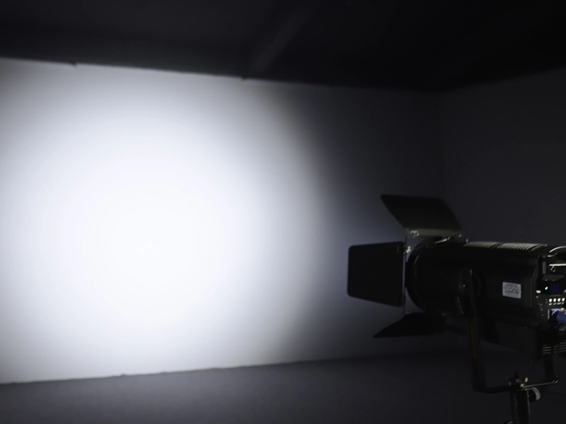 suitable for stage best led fresnel light - Vanray