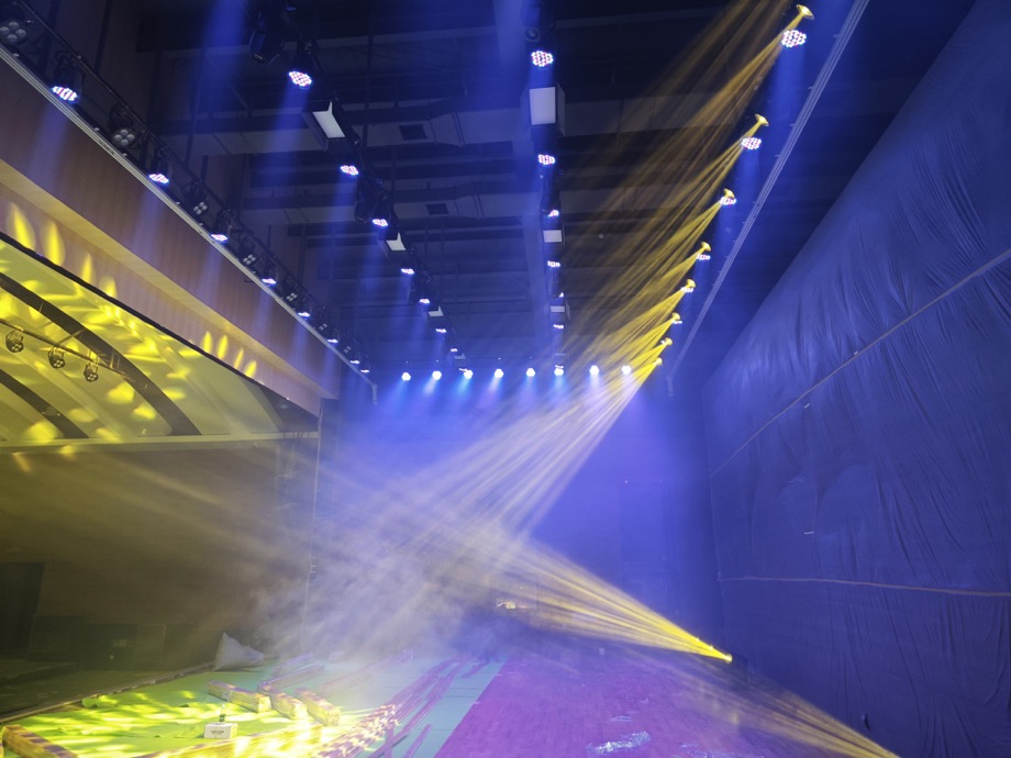 beam light for stage