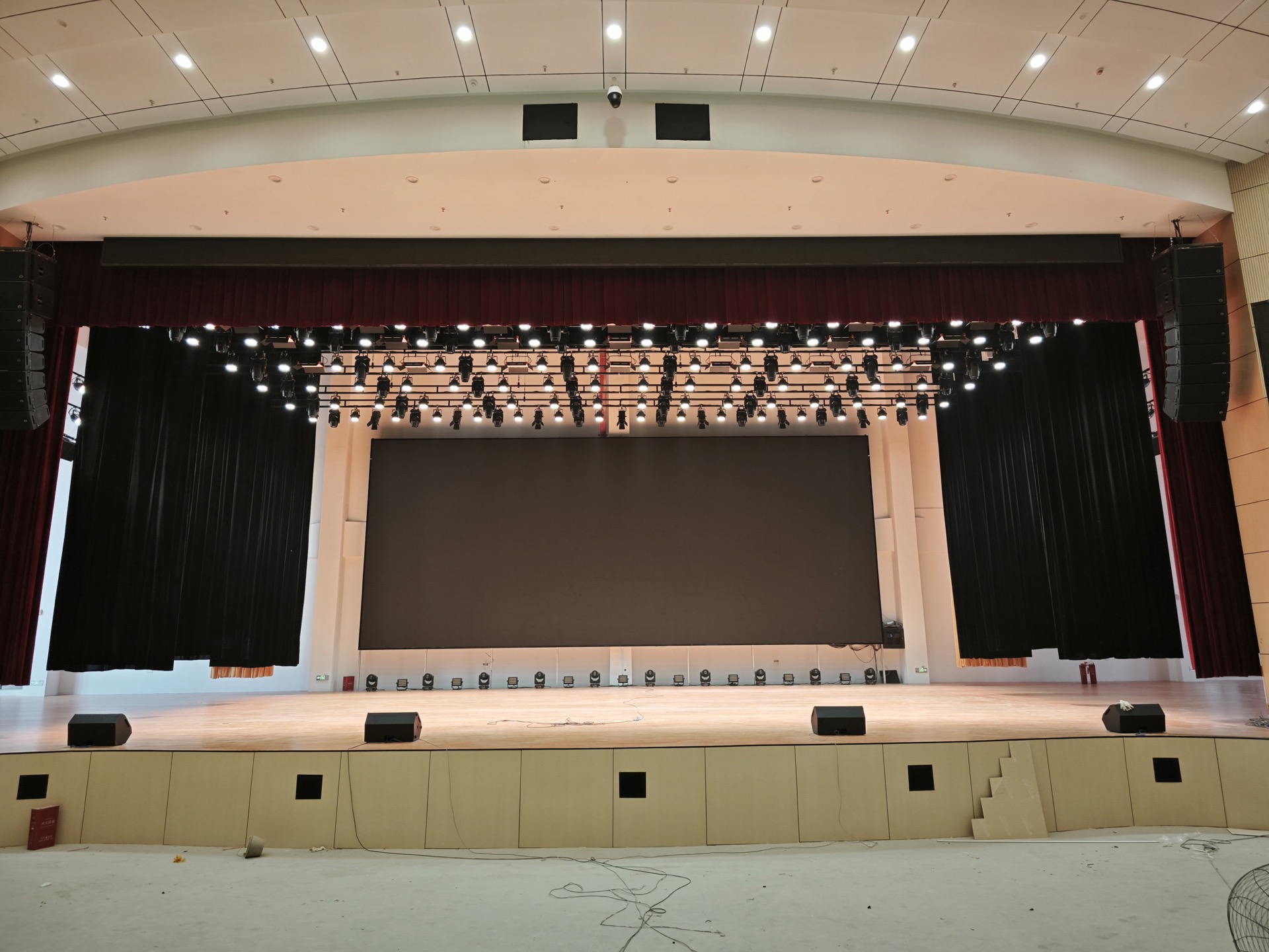 beam moving head for stage