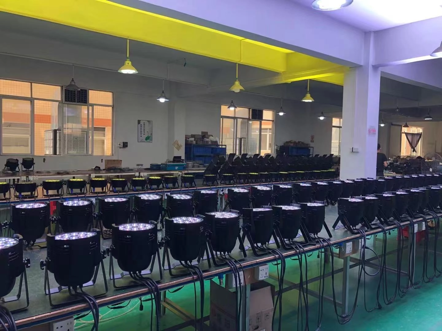 مصباح بار LED صيني - فانراي مصباح بار LED صيني - فانراي