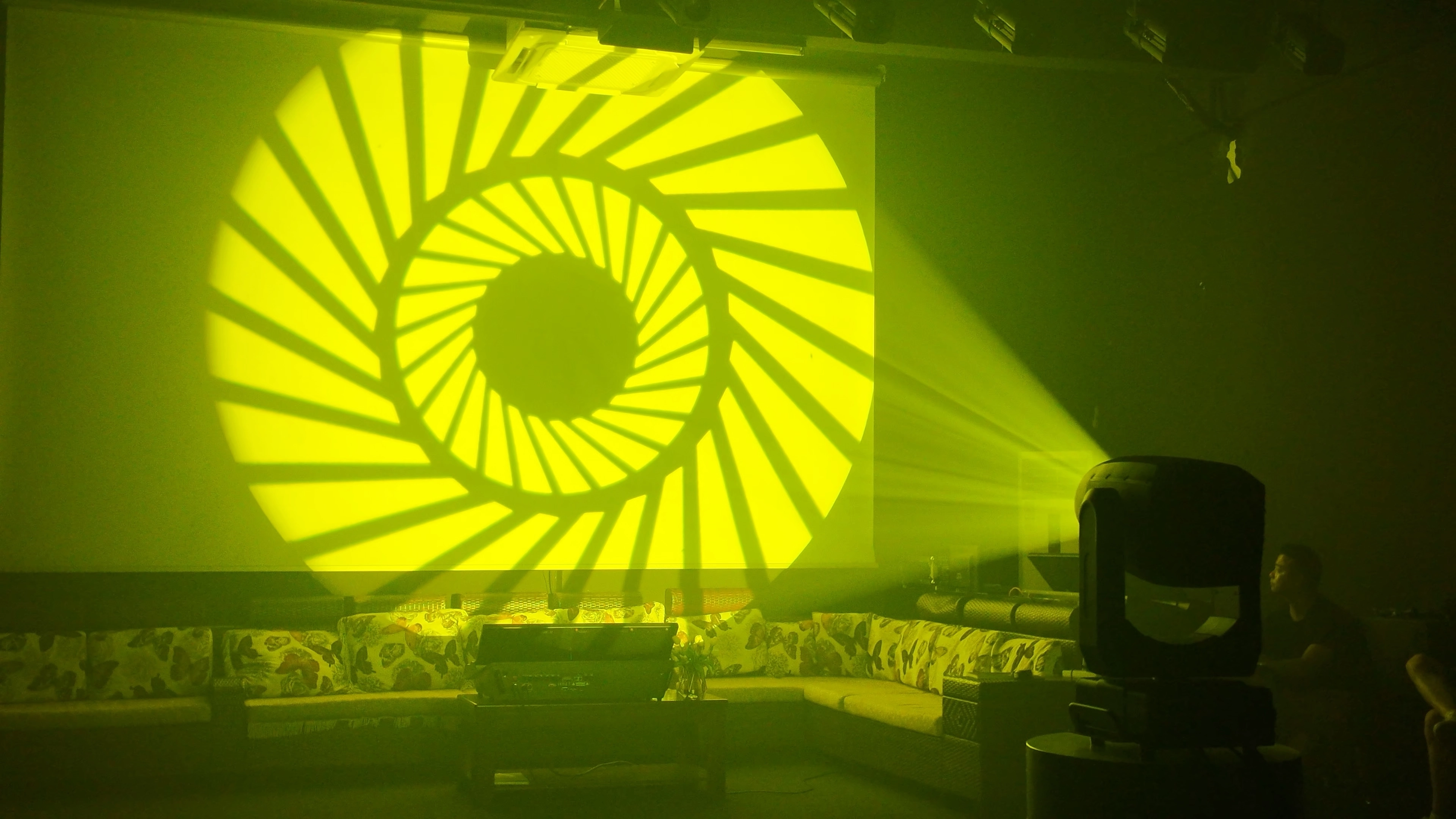 LED Beam Spot Wash Moving Head - Vanray
