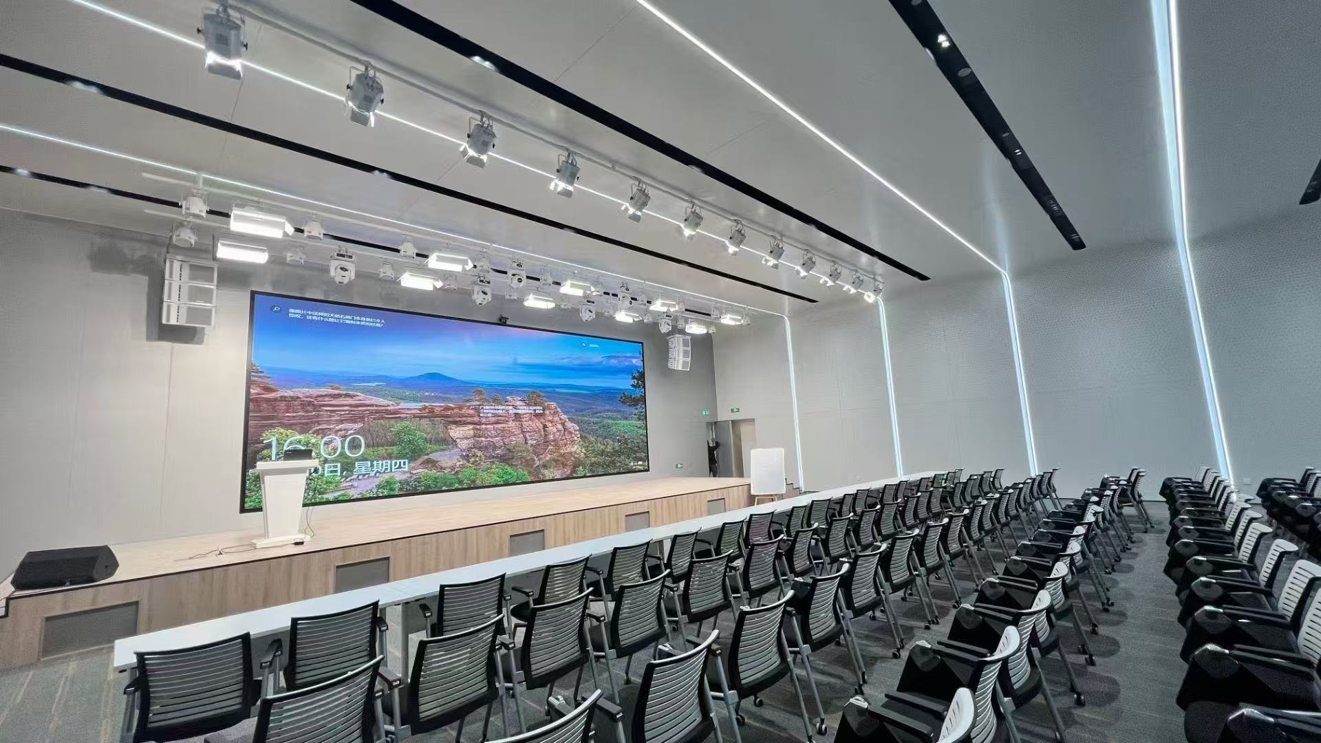 led panel light for meeting room