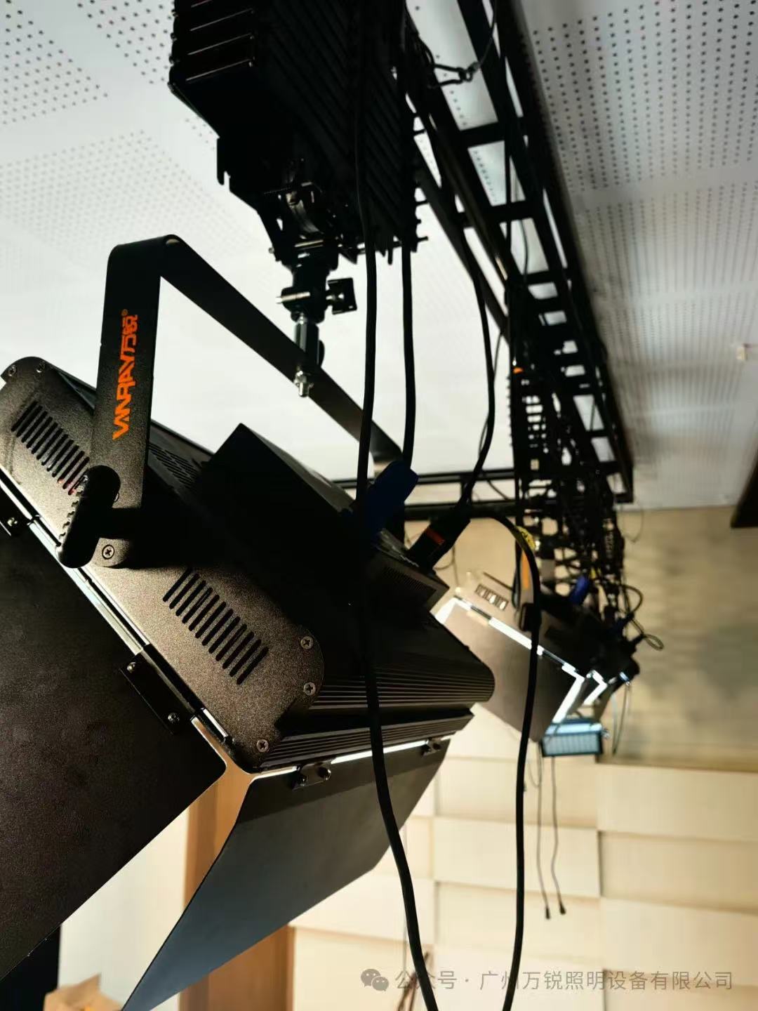 led panel light for studio