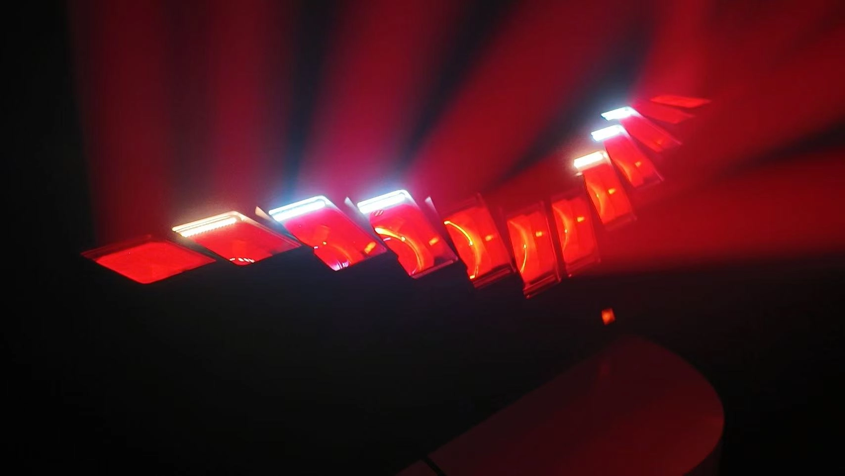 Moving Bar Light - Vanray