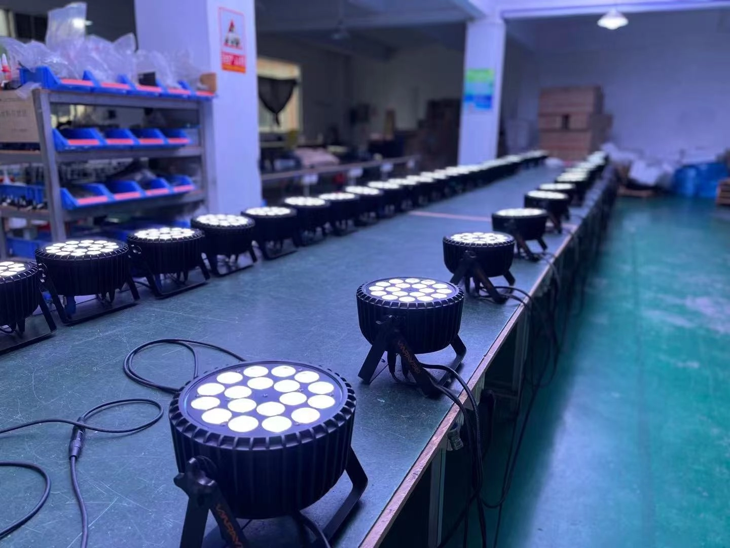 Lampe LED PAR-CAN - Vanray