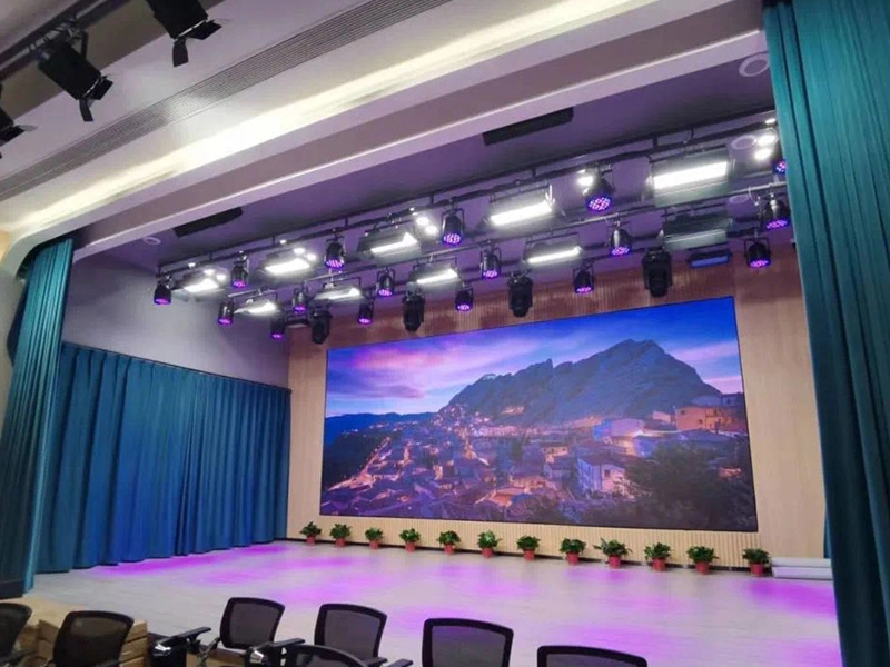 éclairage de studio LED adapté aux salles de réunion - Vanray