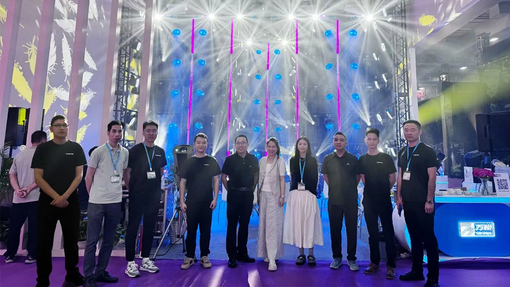 Team - Vanray