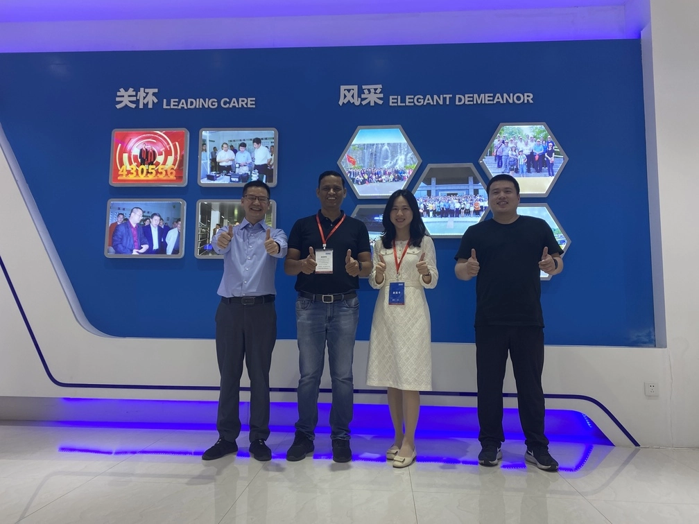 Cooperative customer photo (19) - EcoNewlink