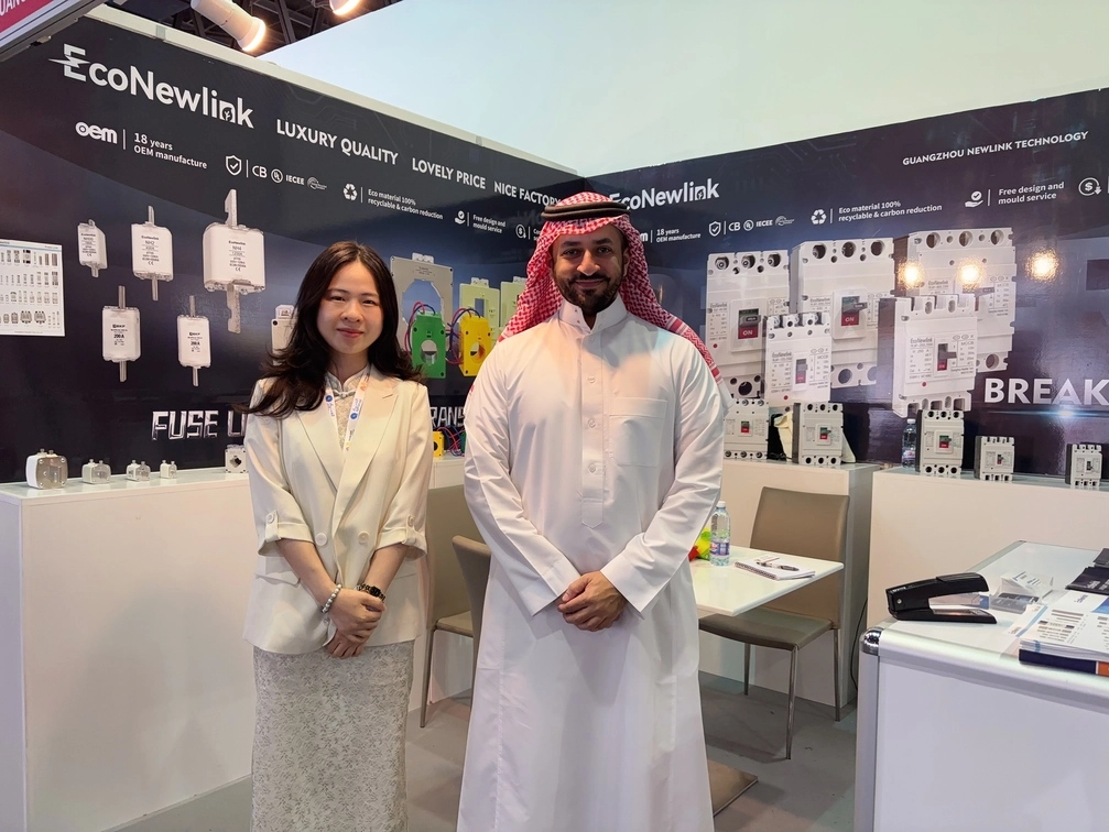 Cooperative customer photo (6) - EcoNewlink